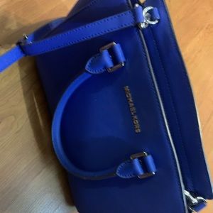 Authentic Micheal kors bag only used once